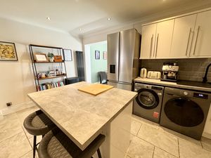 Open Plan Kitchen- click for photo gallery